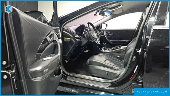 HYUNDAI GRANDEUR HG300 PREMIUM