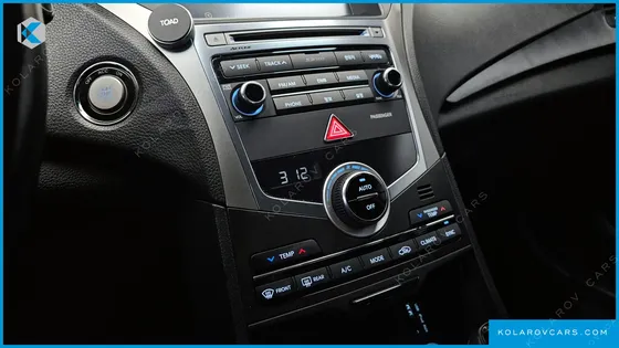 HYUNDAI GRANDEUR HG300 PREMIUM