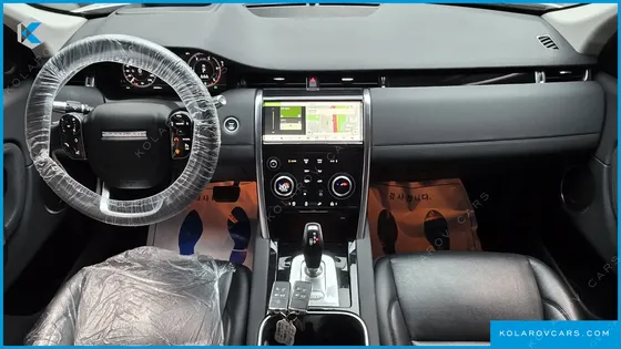 LAND ROVER DISCOVERY SPORT D180 SE