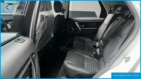 LAND ROVER DISCOVERY SPORT D180 SE