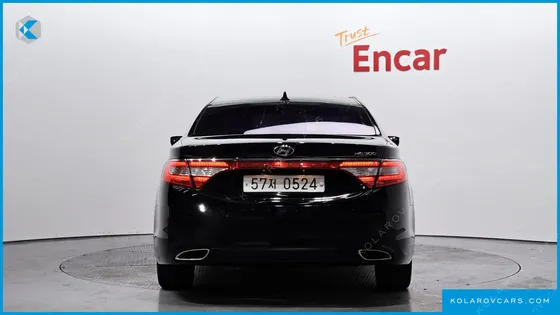 HYUNDAI GRANDEUR HG300 NOBLE