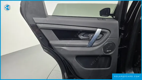 LAND ROVER DISCOVERY SPORT D200 S