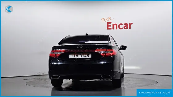 HYUNDAI GRANDEUR HG240 MODERN COLLECTION