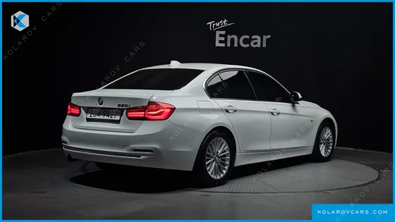 BMW 3 SERIES 320I LUXURY