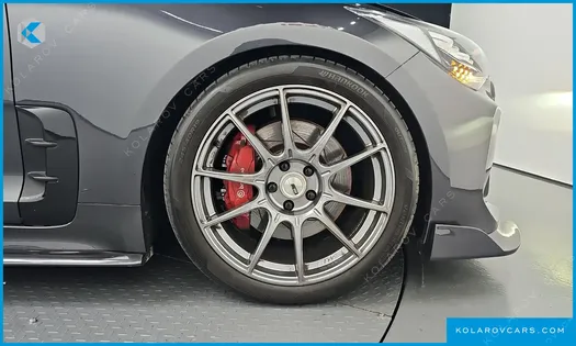 KIA STINGER 3.3 TURBO AWD
