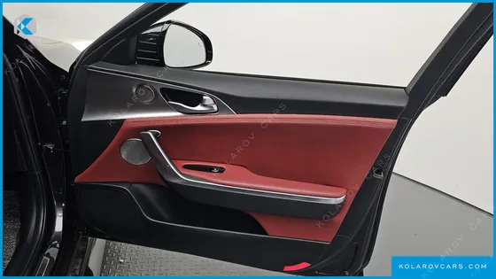 KIA STINGER 3.3 TURBO AWD