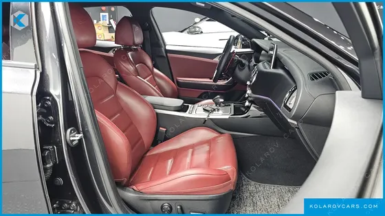 KIA STINGER 3.3 TURBO AWD