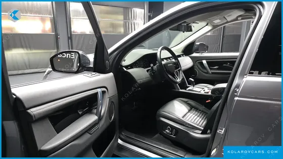 LAND ROVER DISCOVERY SPORT P250 SE