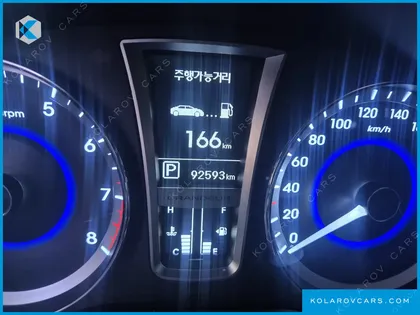 HYUNDAI GRANDEUR HG240 LUXURY