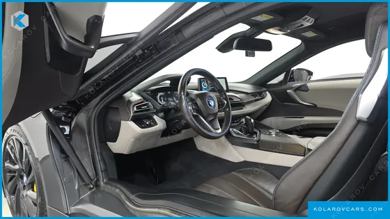 BMW I8 COUPE