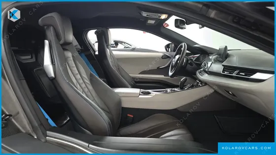 BMW I8 COUPE