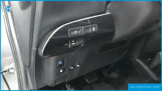 TOYOTA PRIUS 1.8