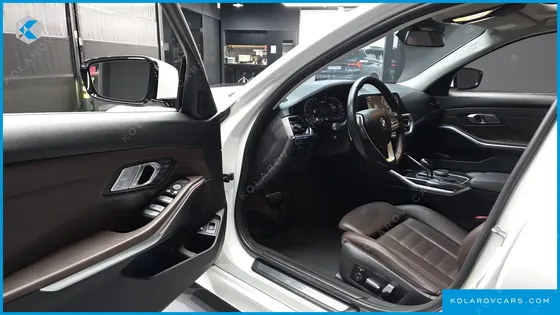 BMW 3 SERIES 330E LUXURY