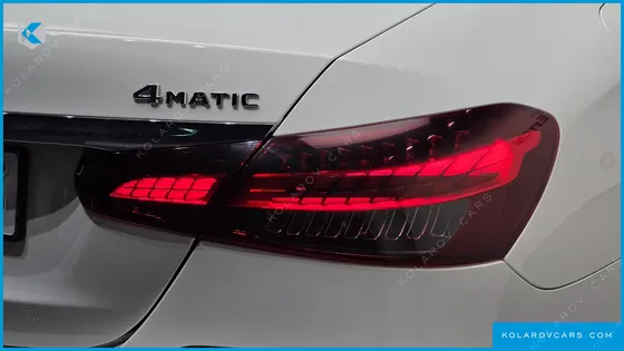 MERCEDES E-CLASS E300E 4MATIC EXCLUSIVE