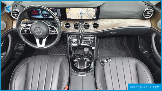 MERCEDES E-CLASS E300E EXCLUSIVE