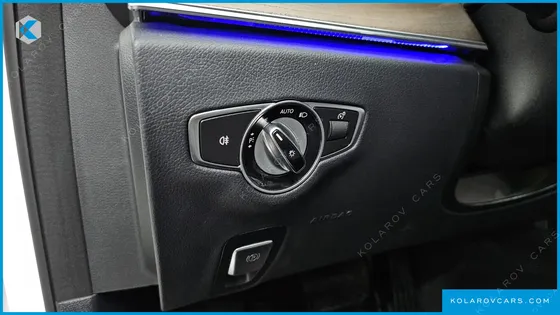 MERCEDES E-CLASS E300E EXCLUSIVE