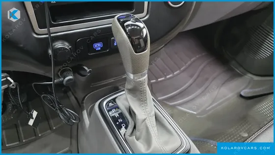 HYUNDAI PORTER II STANDARD CAP CRDI