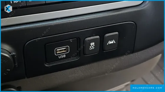 HYUNDAI PORTER II SUPER CABIN LPG