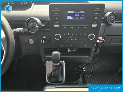 HYUNDAI STARIA NONE
