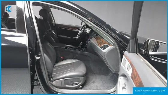 HYUNDAI GENESIS G330 PREMIUM AWD