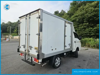 HYUNDAI PORTER II 4WD STANDARD CAP