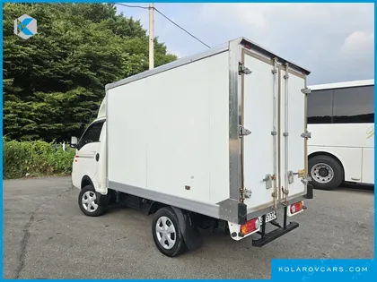 HYUNDAI PORTER II 4WD STANDARD CAP
