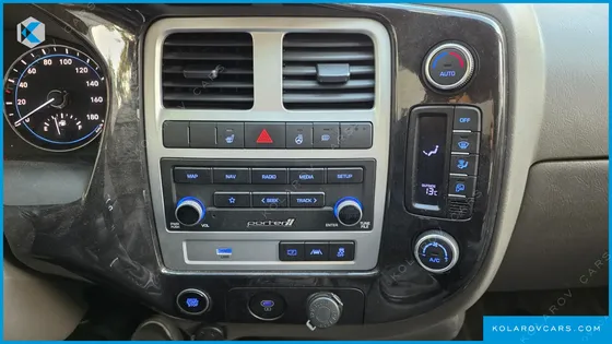 HYUNDAI PORTER II DOUBLE CABIN LPG