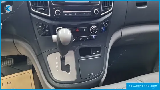 HYUNDAI GRAND STAREX NONE
