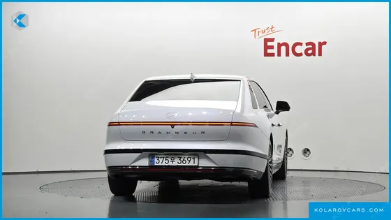 HYUNDAI GRANDEUR 2,5 GASOLINE 2WD