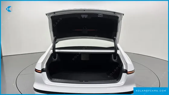 HYUNDAI GRANDEUR 2,5 GASOLINE 2WD