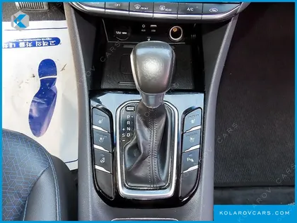HYUNDAI IONIQ Q