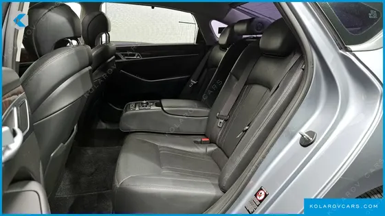 HYUNDAI GENESIS G330 PREMIUM AWD