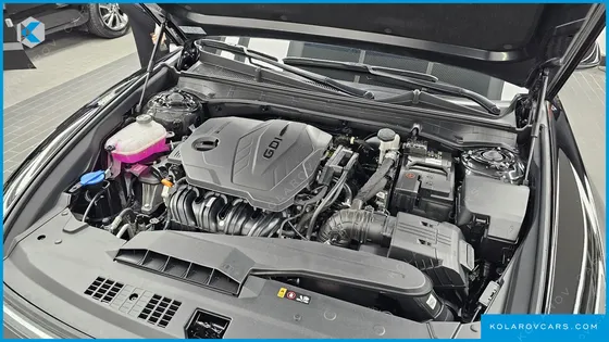 HYUNDAI GRANDEUR 2,5 GASOLINE 2WD