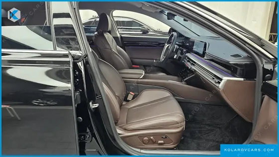 HYUNDAI GRANDEUR 2,5 GASOLINE 2WD