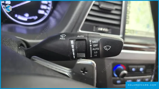 HYUNDAI GENESIS G330 MODERN AWD