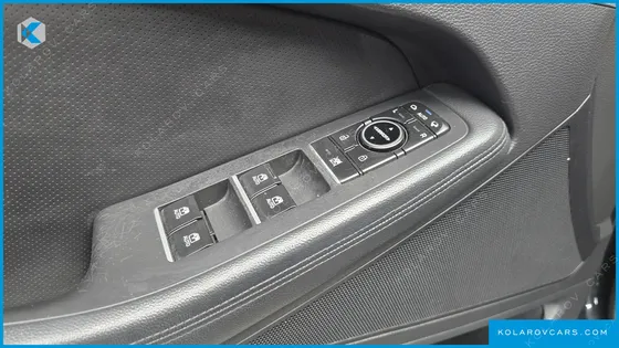 HYUNDAI GENESIS G330 MODERN AWD