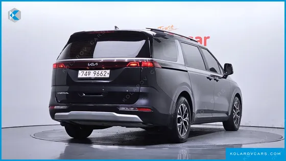 KIA CARNIVAL DIESEL 11-SEATER PRESTIGE