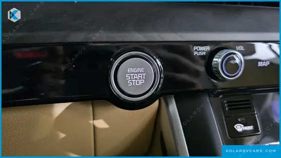 KIA CARNIVAL DIESEL 9-SEATER PRESTIGE