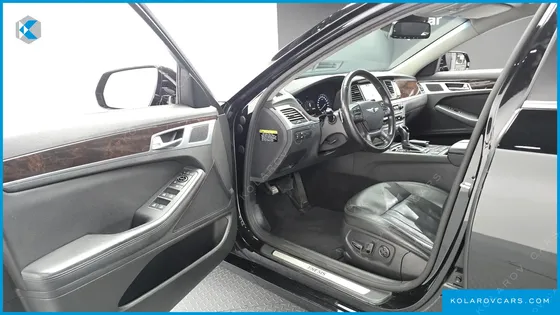 HYUNDAI GENESIS G330 MODERN