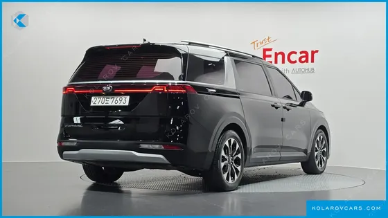 KIA CARNIVAL GASOLINE 9-SEATER PRESTIGE