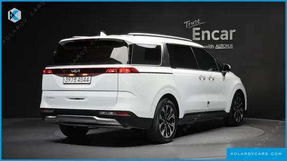 KIA CARNIVAL DIESEL 7-SEATER SIGNATURE