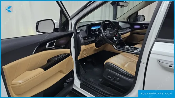 KIA CARNIVAL DIESEL 7-SEATER SIGNATURE