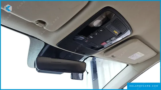 KIA CARNIVAL DIESEL 7-SEATER SIGNATURE
