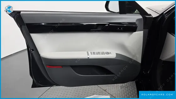 HYUNDAI GRANDEUR 2,5 GASOLINE 2WD