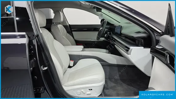 HYUNDAI GRANDEUR 2,5 GASOLINE 2WD