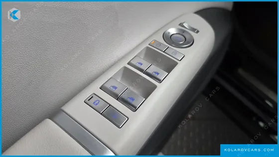 HYUNDAI GRANDEUR 2,5 GASOLINE 2WD