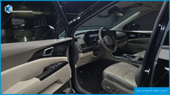KIA CARNIVAL DIESEL 9-SEATER SIGNATURE