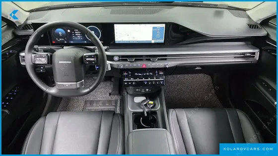 HYUNDAI GRANDEUR 2,5 GASOLINE 2WD