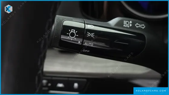 KIA CARNIVAL DIESEL 9-SEATER PRESTIGE