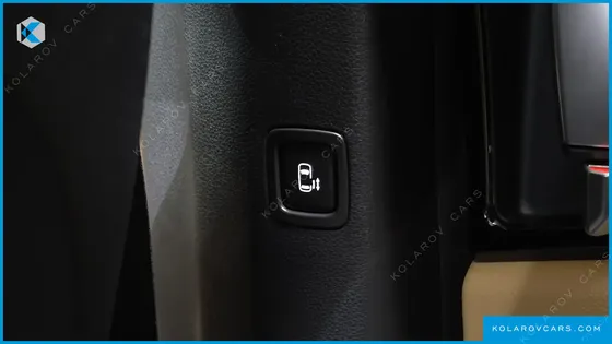 KIA CARNIVAL DIESEL 9-SEATER PRESTIGE